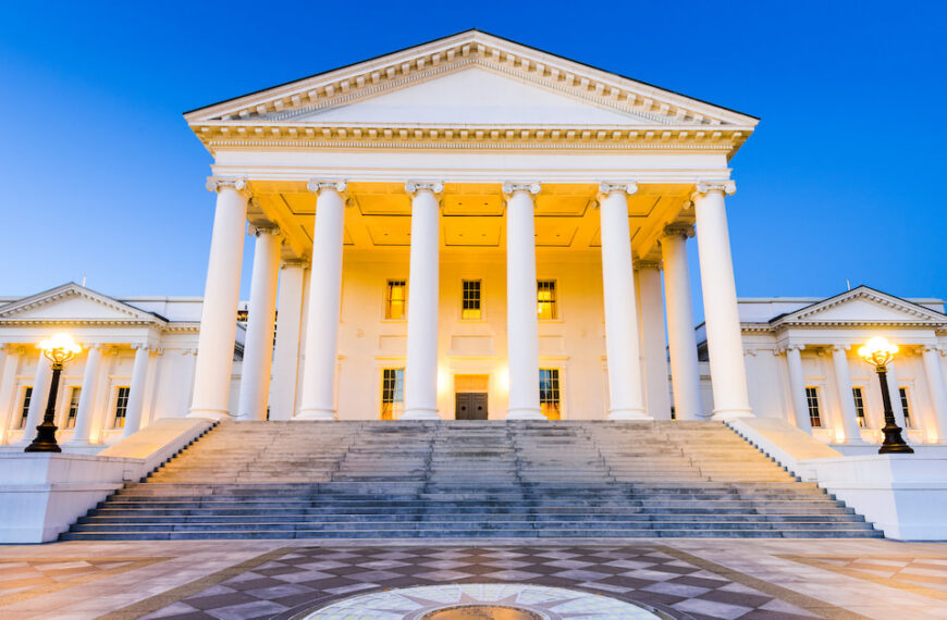 Lawmakers Advance New School Funding Formula