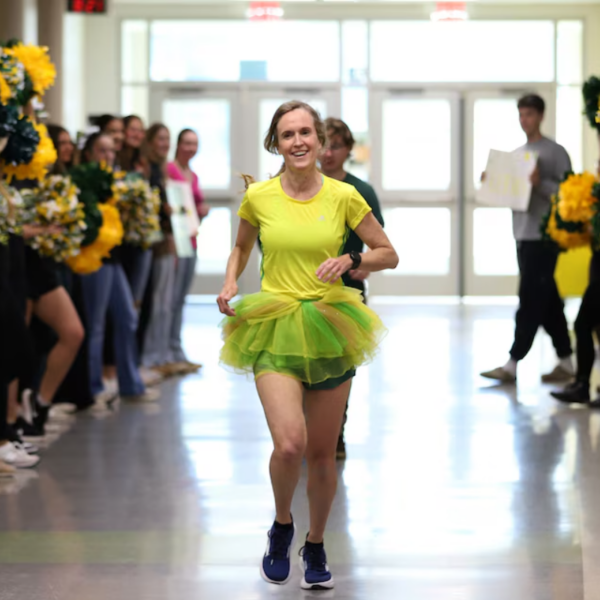 Virginia Teacher Runs Over 100 Miles to Raise Money for Students